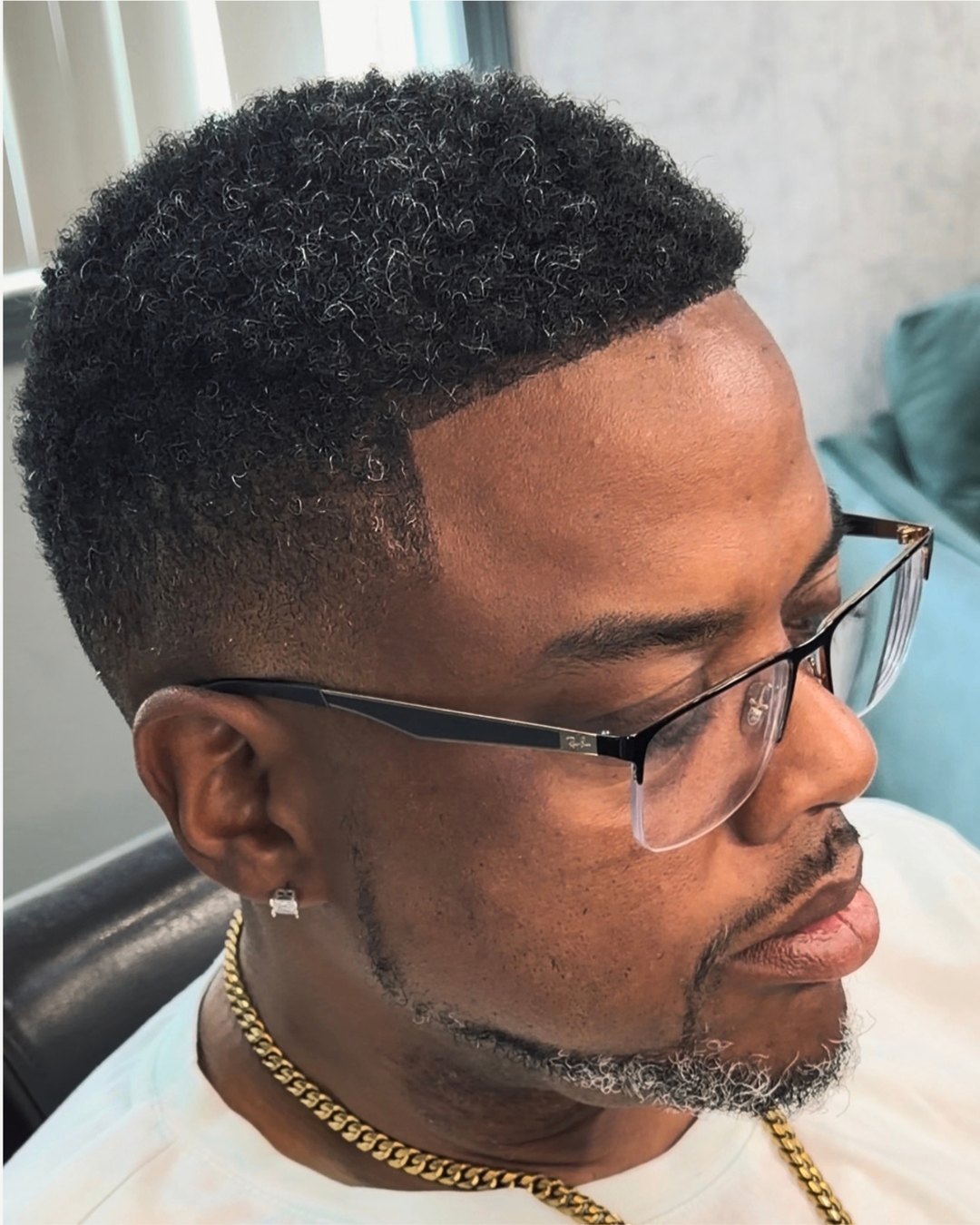 Line-Up/Edge-Up + Beard Grooming at House of Heads